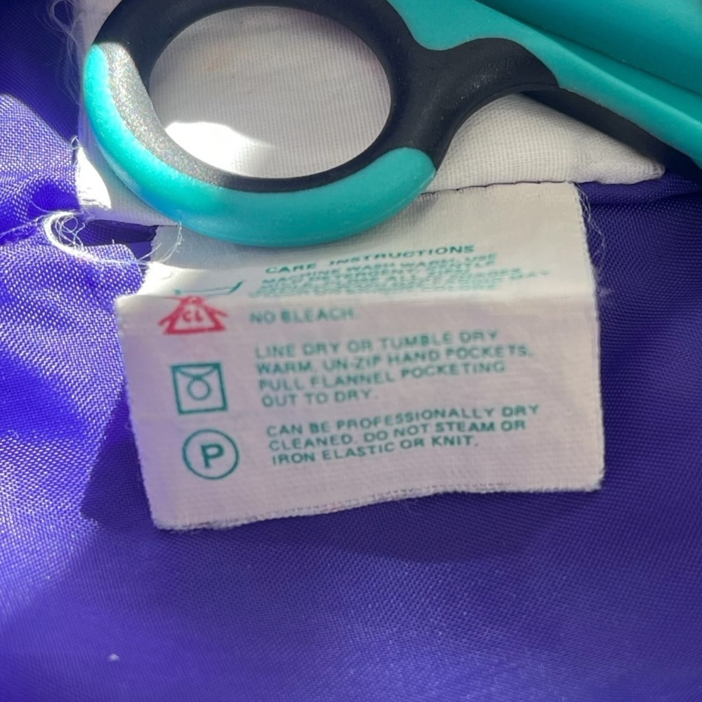 Vintage men’s Obermeyer nylon ski pants purple M - Picture 13 of 13